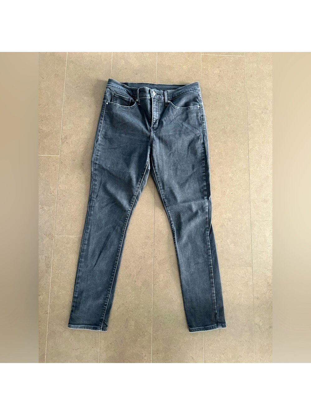 Levi’s jeans size 30
